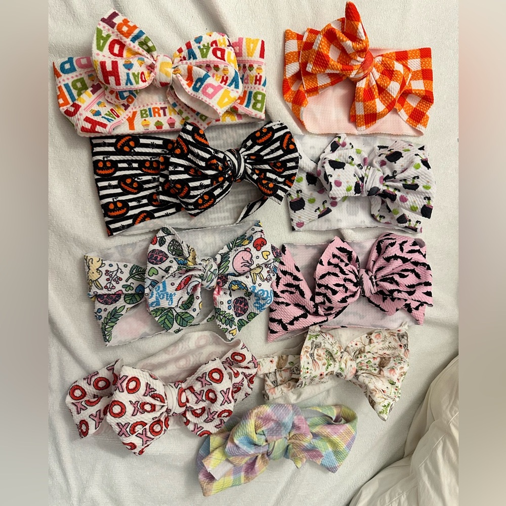 Misc now holiday lot Colorful Kids Hair Bow Set
